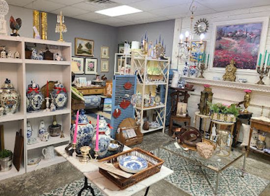 south-carolina/midlands/shop/ivy-house-antique-mall