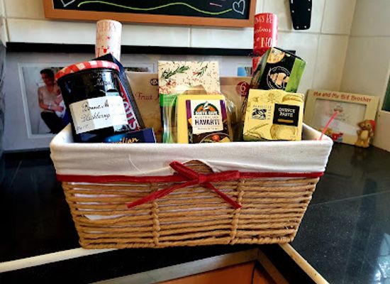 australia/red-centre/shop/red-centre-gift-baskets