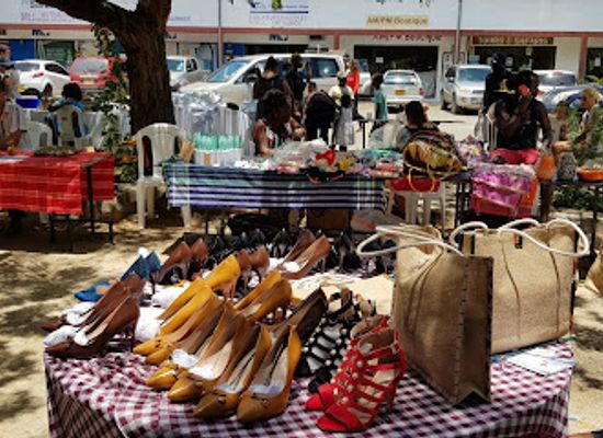 kenya/lake-victoria-basin/shop/diani-beach-shopping-centre