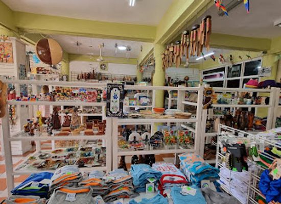 dominican-republic/bayahibe/shop/petite-boutique-souvenir