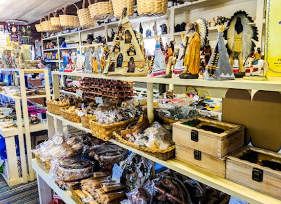 arkansas/ozark-national-forest/shop/scenic-point-gift-shop