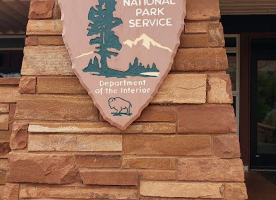 utah/capitol-reef-national-park/shop/capitol-reef-national-park-visitor-center