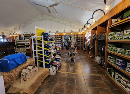 south-africa/golden-gate-highlands-national-park/shop/the-barn