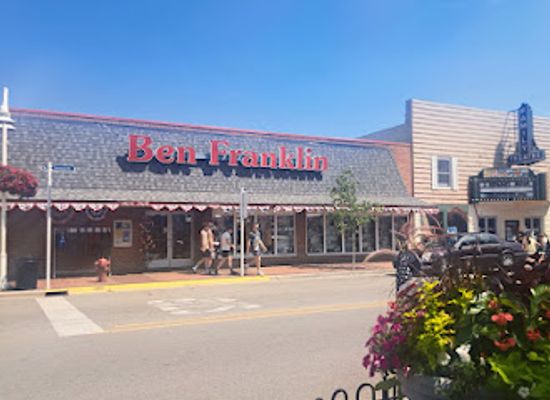 michigan/tawas-point-state-park/shop/mooney-s-ben-franklin