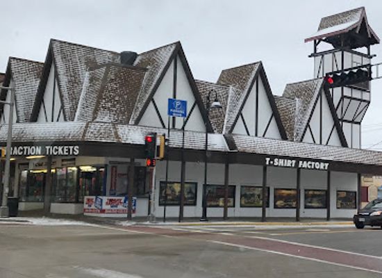 wisconsin/wisconsin-dells/shop/t-shirt-factory