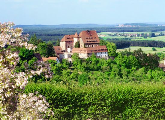 germany/franconian-switzerland/shop/hostel-castle-wernfels