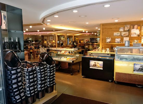 switzerland/gstaad/shop/pernet-comestibles-pernet-gstaad-ag