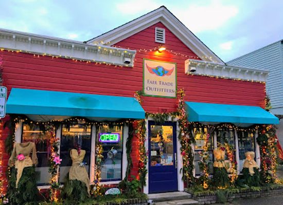 washington/whidbey-island/shop/fair-trade-outfitters