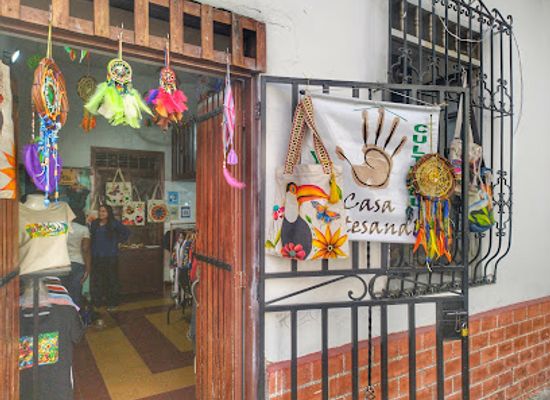 colombia/cali/shop/casa-artesanal-y-cultural