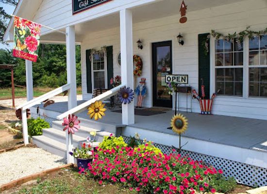 louisiana/toledo-bend-reservoir/shop/tis-the-season-ladies-boutique-gifts