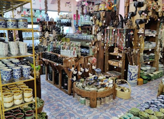 thailand/phuket-province/shop/the-elephant