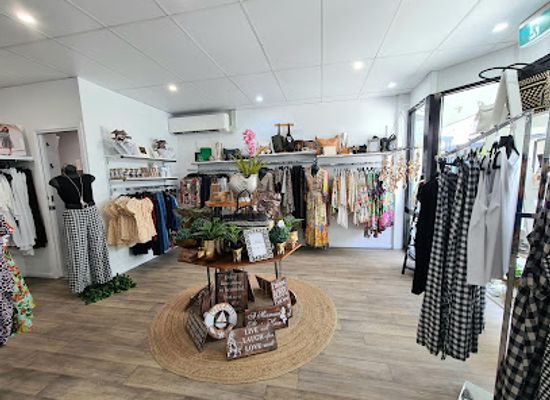australia/whitsunday-islands/shop/airllywood