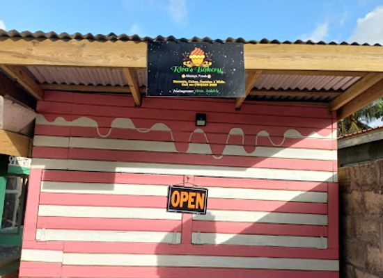 saint-vincent-and-the-grenadines/la-soufriere/shop/rica-s-bakery