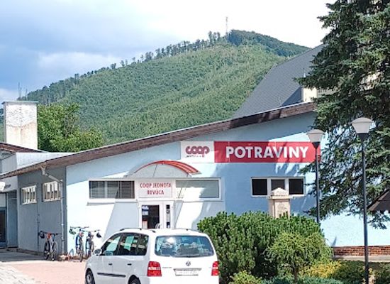 slovakia/muranska-planina-national-park/shop/coop-jednota