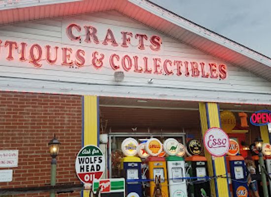 tennessee/pigeon-forge/shop/country-mill-antiques-and-collectibles