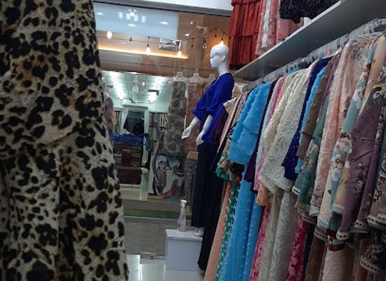 oman/al-batinah-north-governorate/shop/rawnaq-al-anaqah