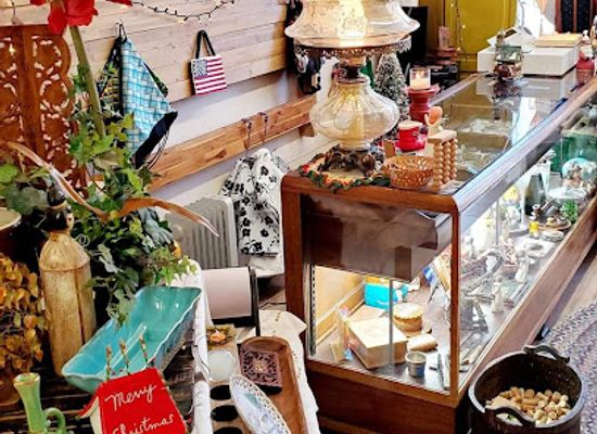 colorado/delta/shop/delta-dawn-s-thriftique