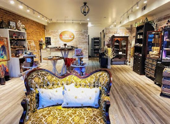 virginia/fredericksburg/shop/the-dragon-s-den-treasures