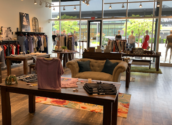 oklahoma/oklahoma-city-metropolitan-area/shop/scout-molly-s-classen-curve