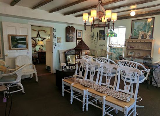south-carolina/beaufort/shop/bay-st-treasures