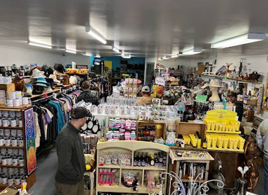 idaho/salmon-river/shop/tourist-trap-consignment-gift-shop