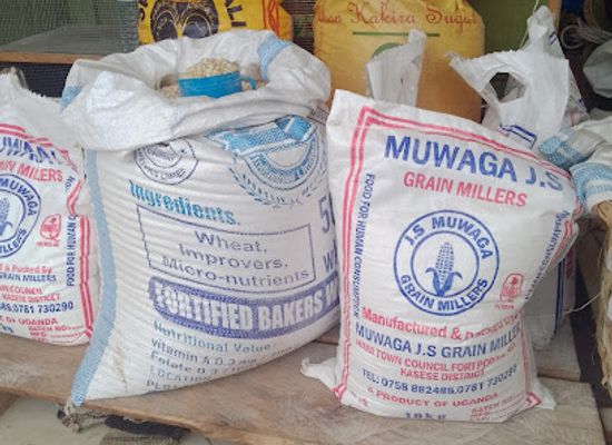 uganda/kibale-national-park/shop/willy-and-family-general-shop-and-hardware