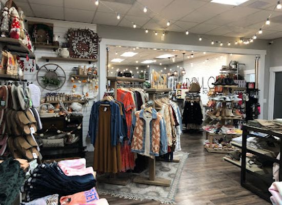 utah/bear-river-valley/shop/indulge-boutique