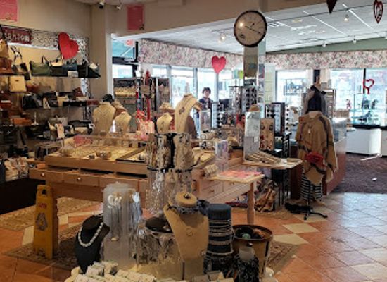 new-york/capital-district/shop/maggie-s-gift-shop