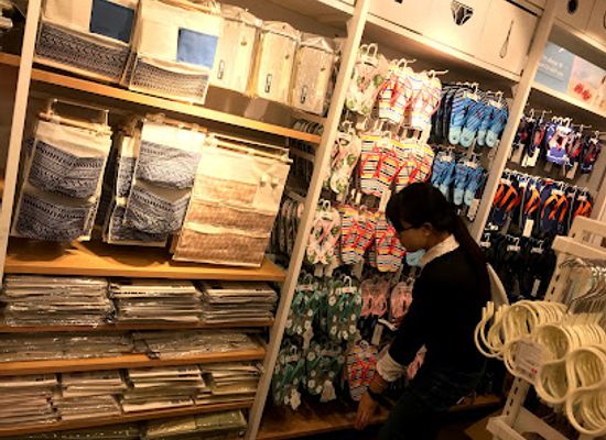 thailand/doi-suthep-pui-national-park/shop/miniso-central-airport-chiangmai