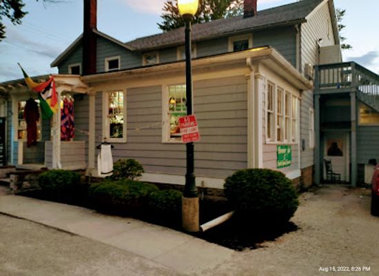 ohio/geneva-on-the-lake/shop/earth-s-natural-treasures