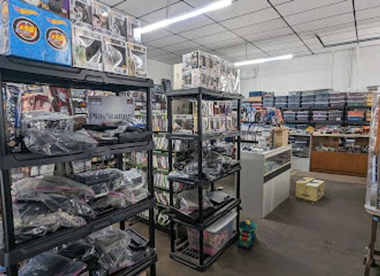 vermont/brattleboro/shop/jacks-new-and-retro-game-zone