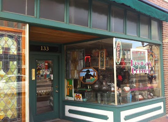 colorado/pueblo/shop/deedas-corner