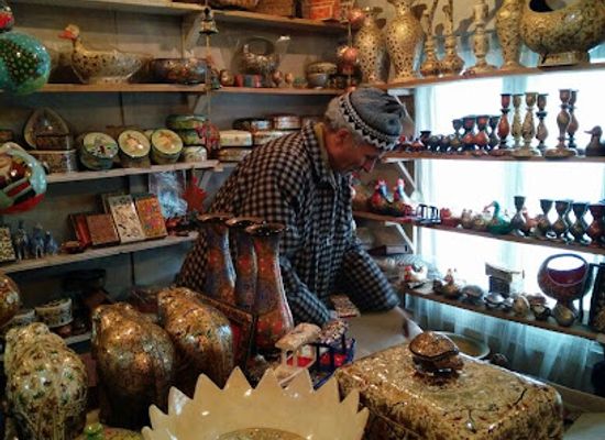 india/kashmir-valley/shop/baba-art-and-crafts-kashmiri-handicrafts-manufacturers-and-wholesellers