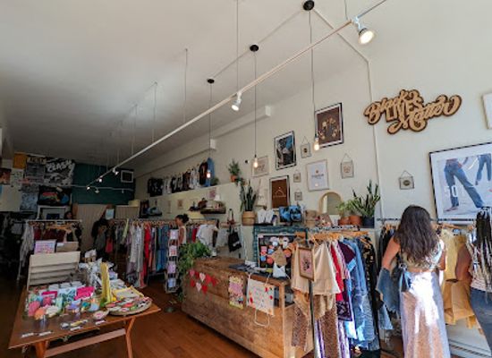 california/berkeley/telegraph-avenue/shop/indigo-vintage