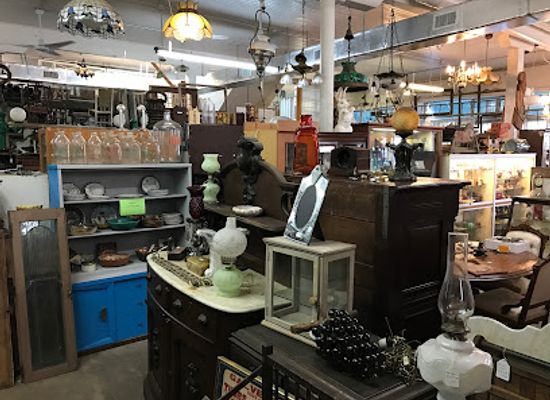 texas/gulf-coast/shop/antique-warehouse