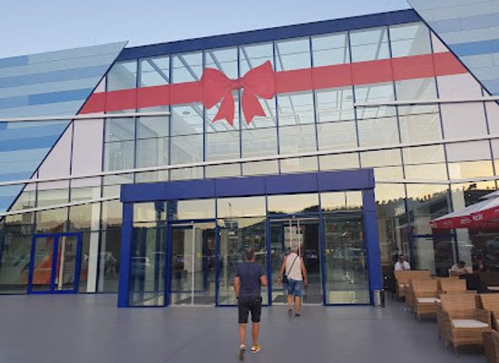 albania/fieri/shop/viva