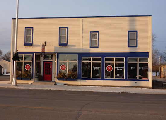 minnesota/otter-tail-lakes-country/shop/the-williams-company-store-deli