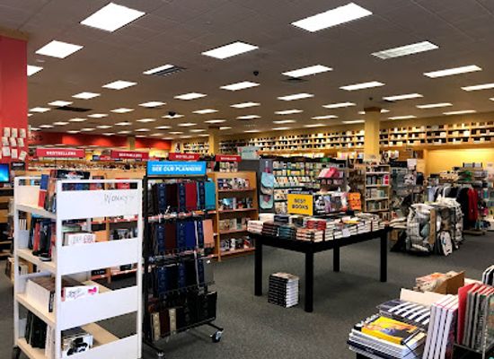 new-hampshire/concord/shop/books-a-million