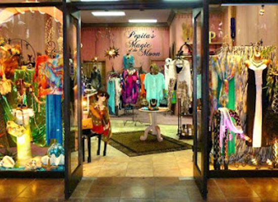 mexico/sierra-madre-oriental/shop/pepita-s-magic-of-the-moon
