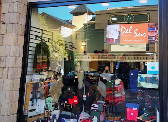 argentina/san-carlos-de-bariloche/shop/del-sur-sweaters-y-cueros
