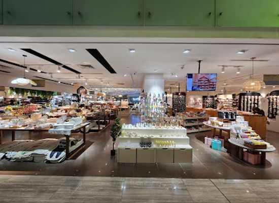 singapore/marina-bay/shop/turtle-marina-square-flagship-store