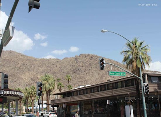 california/palm-springs/downtown-palm-springs/shop/palm-springs-general-store