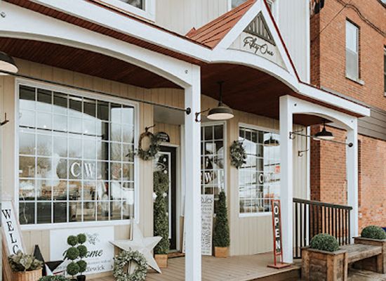 canada/lakeland-county/shop/candlewick-gift-shop