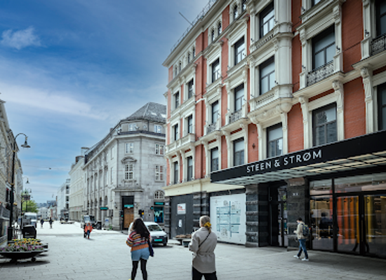 norway/oslo/sentrum/shop/steen-strom-department-store