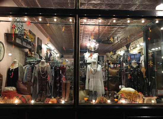 arizona/san-francisco-peaks/shop/shoes-such-clothing-shoe-boutique
