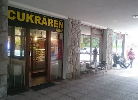 slovakia/strbske-pleso/shop/cukraren-pasaz