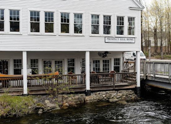 new-hampshire/dartmouth-lake-sunapee-region/shop/prospect-hill-antiques-and-art-gallery