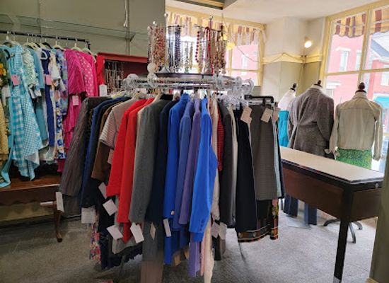 virginia/staunton/shop/juniper-lane-vintage-boutique-bridal-salon