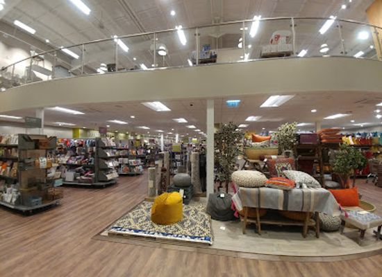 united-kingdom/staffordshire/shop/queens-shopping-park