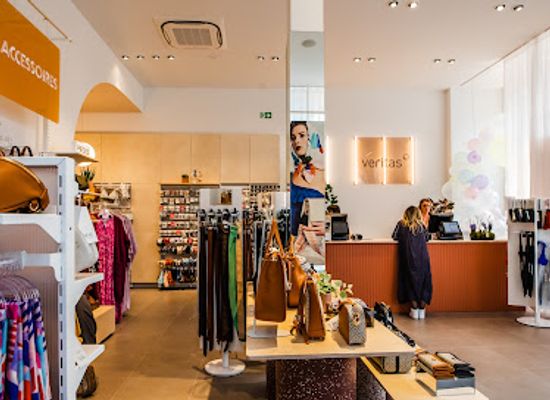 belgium/knokke-heist/shop/veritas-knokke